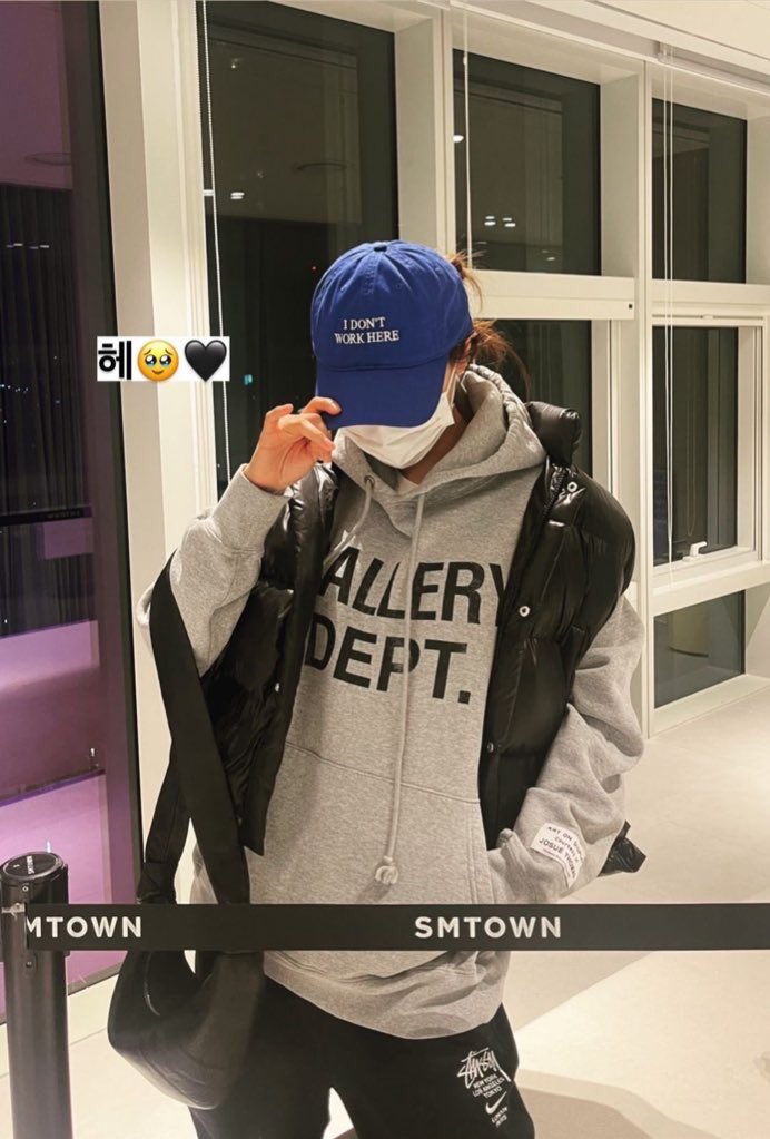 astrodice0130's tweet photo. スヨンちゃんキャップでお気持ち表明しがちってことは...🧢ロンリーボーイなの？👉🏻👈🏻どちらかと言うとスヨンちゃんがツナマヨだよね🍙 https://t.co/aTN7Z4wrkL