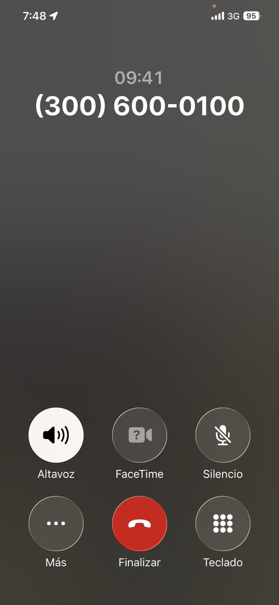 Omarjig's tweet photo. Casi diez minutos de espera y los de @Nequi  no contestan. USTEDES VALEN ES MONDAAAA MALPARIDOS 😡😡😡😡 https://t.co/fCHLL0zB1G