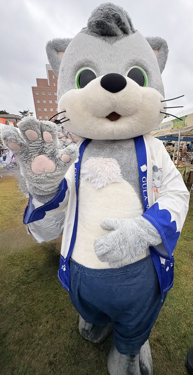 fukka_yuru_nui's tweet photo. お久しぶりに会えました😊
お写真一緒に撮ってくれてありがとう✨️
PRステージのダンス良かったよ~!
陽太くんは会えなかったからまた別の機会で会えたらいいな☺️💗
#ご当地キャラカーニバル #グラ #Gula https://t.co/vi63LE2oGW