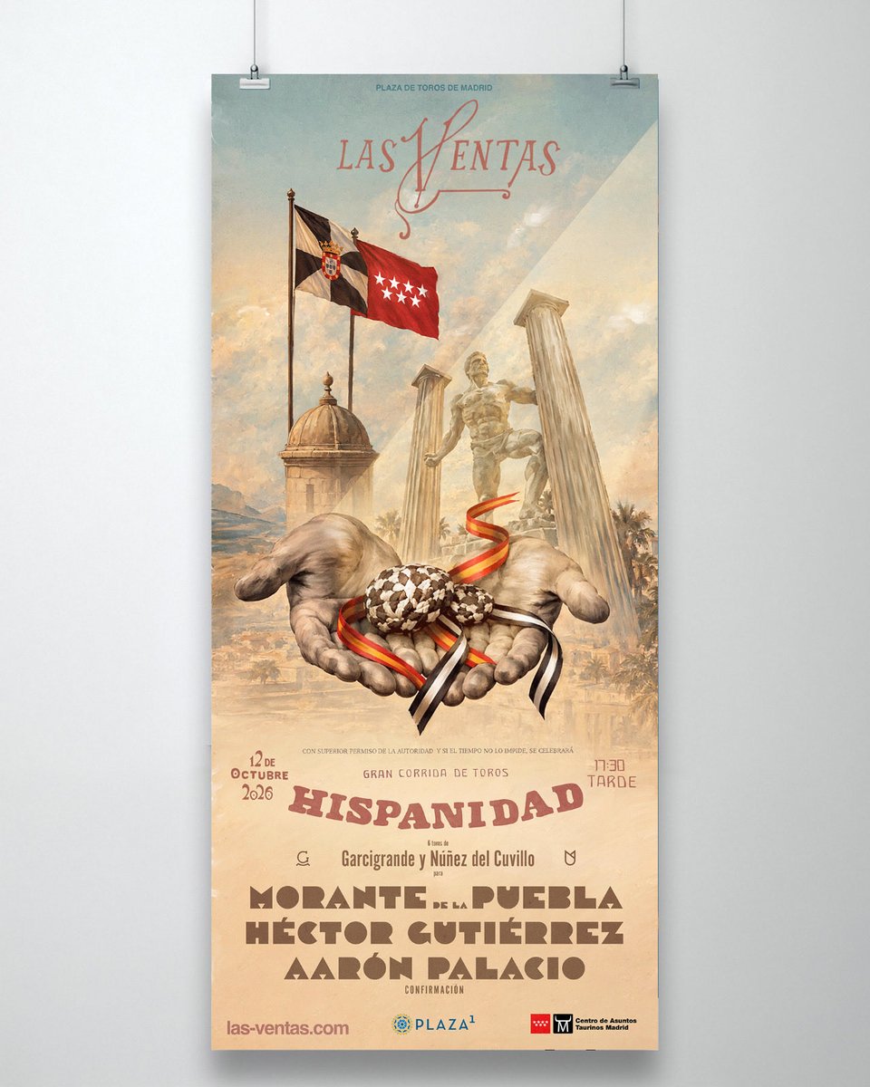 LasVentas's tweet photo. [🎨 𝗖𝗔𝗥𝗧𝗘𝗟] La 𝗖𝗼𝗺𝘂𝗻𝗶𝗱𝗮𝗱 𝗱𝗲 𝗠𝗮𝗱𝗿𝗶𝗱 y 𝗣𝗹𝗮𝘇𝗮 𝟭 rinden homenaje a 𝑪𝒆𝒖𝒕𝒂 en el cartel de la tradicional 𝙘𝙤𝙧𝙧𝙞𝙙𝙖 𝙙𝙚 𝙡𝙖 𝙃𝙞𝙨𝙥𝙖𝙣𝙞𝙙𝙖𝙙.

👉🏼La imagen une la identidad de Ceuta con la Tauromaquia, con la bandera ceutí hermanada con la de la Comunidad de Madrid, junto a elementos reconocibles de la ciudad y, en primer plano, unas manos que sostienen una castañeta, simbolizando cómo el toreo tiende su mano al pueblo ceutí. La castañeta está trenzada en blanco y negro, los colores de Ceuta.