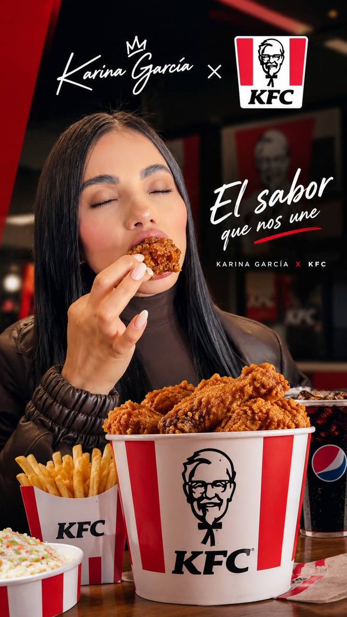 Gabriela3l5's tweet photo. 😋Ummm se me antojaron 
Karina García x KFC
#karinagarcia
#KFCcolombia https://t.co/vvXLXOMewN