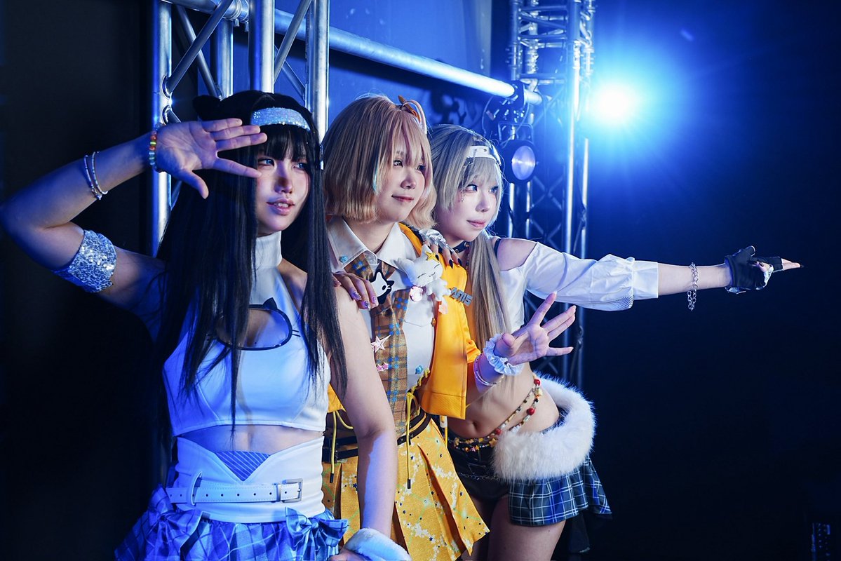 noa_ikaruga_cos's tweet photo. ⚠︎︎コスプレ⚠︎︎

勝利の女神:NIKKE/T.T.STAR

アニス:斑鳩ノア
ミント:@Yo_ram15 
プリカ:@chaos030313 
📸:@prompto910 

 #NIKKECosplay https://t.co/p338VpaNqi