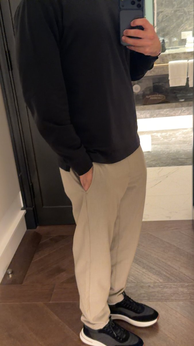 spacbarr's tweet photo. day 1 https://t.co/mV4VZ2qNqq