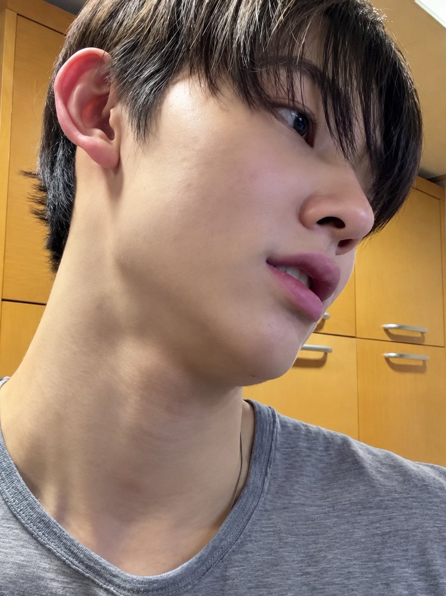 xxeoje's tweet photo. kayanya dia pas pembagian hidung paling depan deh 😭 https://t.co/e24OagVeoS