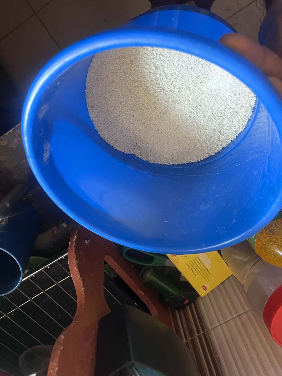 folanotfoly's tweet photo. $Garri off chain               $Garri onchain https://t.co/D2QGZah3Fy