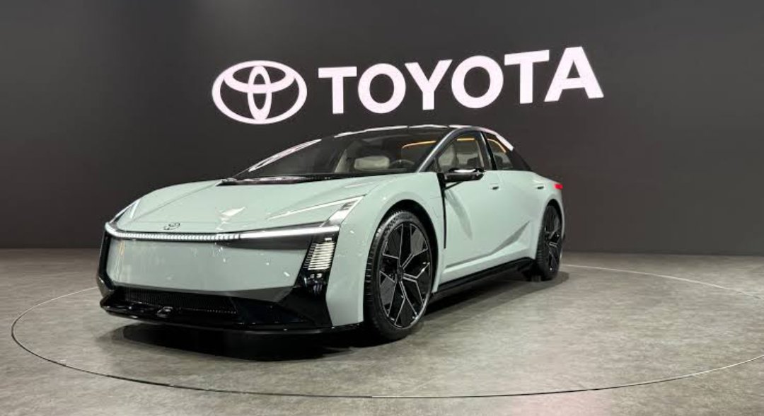 InsideTheENT's tweet photo. Tesla changed the rules, and Toyota is racing to catch up.

The new Toyota Corolla concept introduces both EV and hybrid models. https://t.co/hKp6jyGgPq