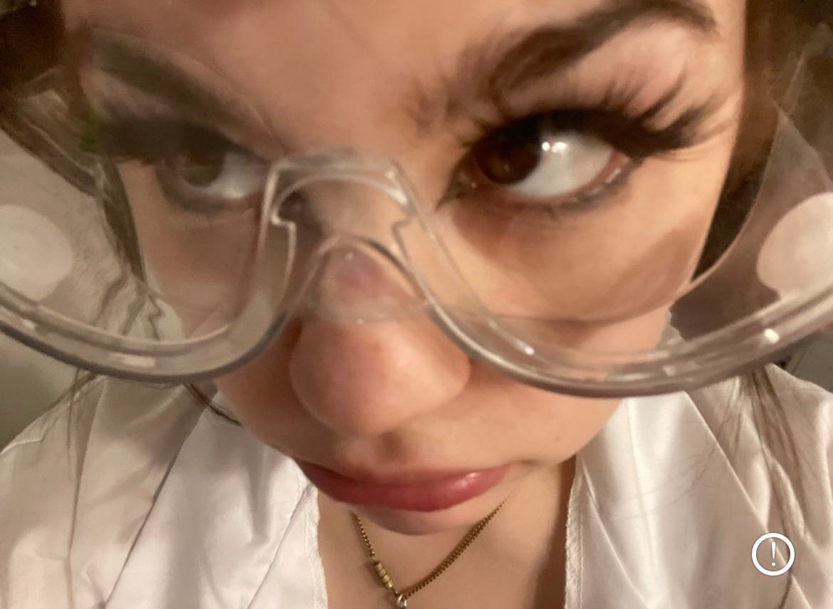 CAlT2REAL's tweet photo. someone’s gotta cook the meth around here🙄 https://t.co/j502cO1k0g