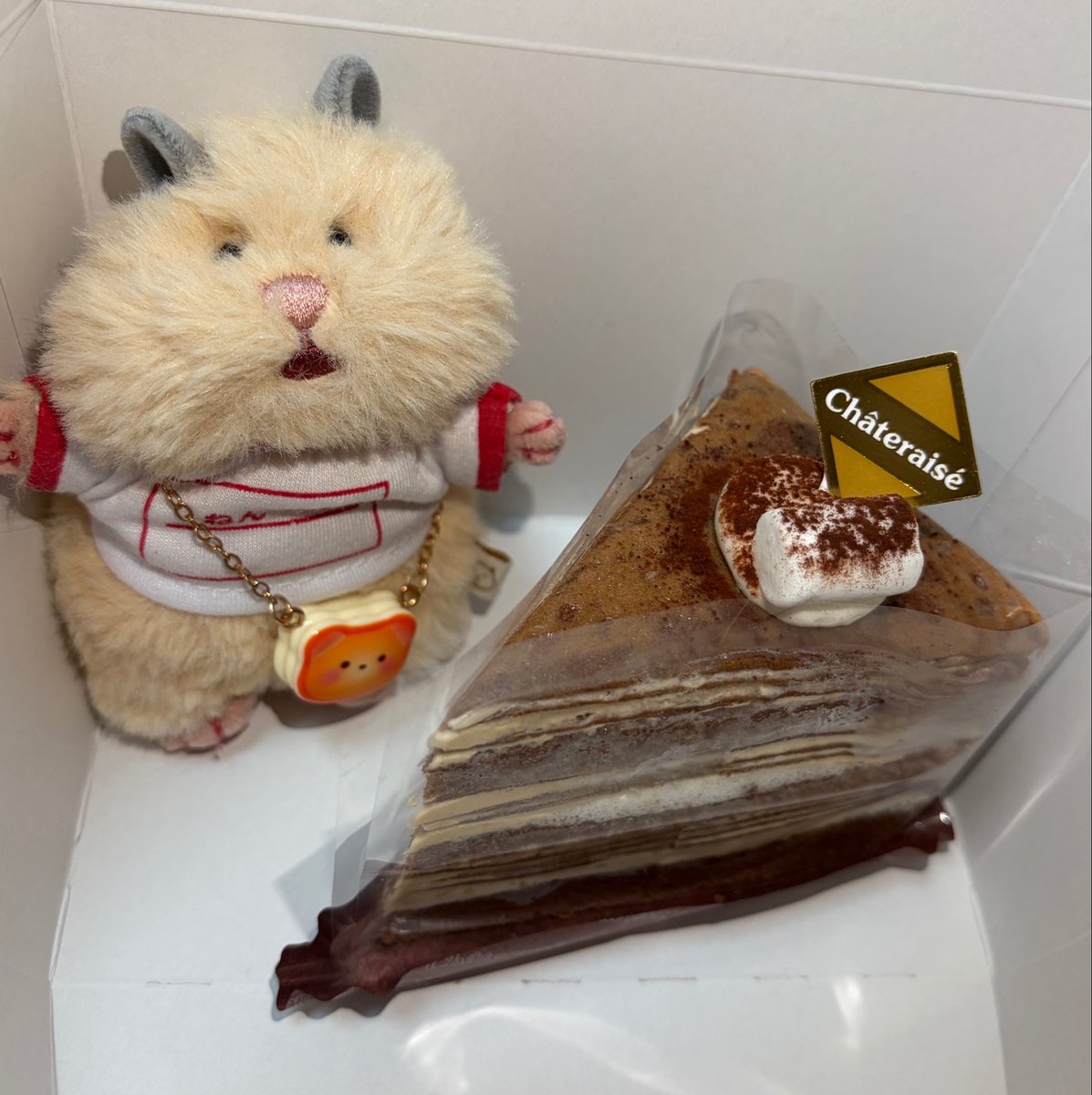razodgtcmp's tweet photo. 無性にケーキ食べたくなってこれ https://t.co/RqZmlW3ETk