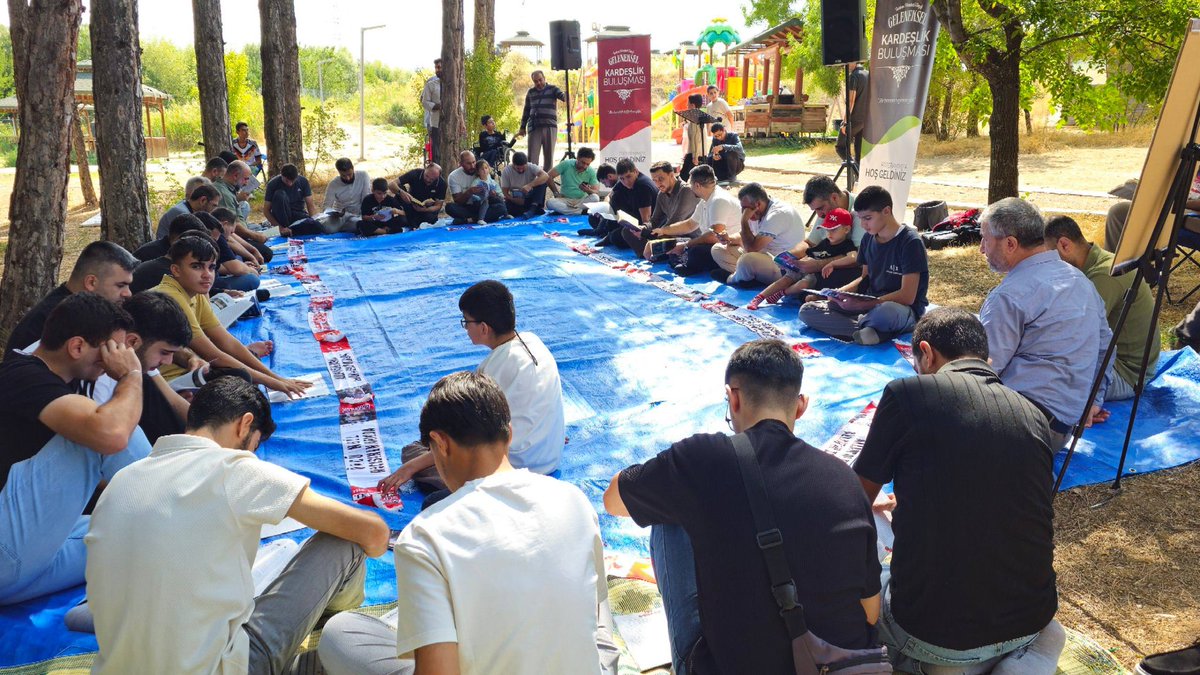 FurkanHelazg_4's tweet photo. FURKANDIR ADIMIZ, KARDEŞLİKTİR BAĞIMIZ!

Elazığlı Furkan Hareketi mensupları olarak kardeşlik bağlarımızı güçlendirmek, muhabbetimizi pekiştirmek ve yeni başlangıçlara hayırlı bir adım atmak için kardeşlik pikniğimizde bir araya geldik.

#FurkanHareketi #FurkanKardeşliği
#Elazığ https://t.co/NvrfzEYdbL