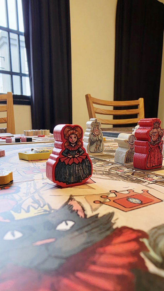 NoraGdy's tweet photo. ¡Que experiencia este juego👏🏼!
No solo es hermoso, la calidad de componentes muy buena, sino es un terrible juego.
El tablero de ajedrez es una maravilla❤️👑🤍
Este finde se jugó tres veces y vamos por más. 

Recomendadísimo👏🏼

@ComboGamesES https://t.co/ojDLUdqcxa