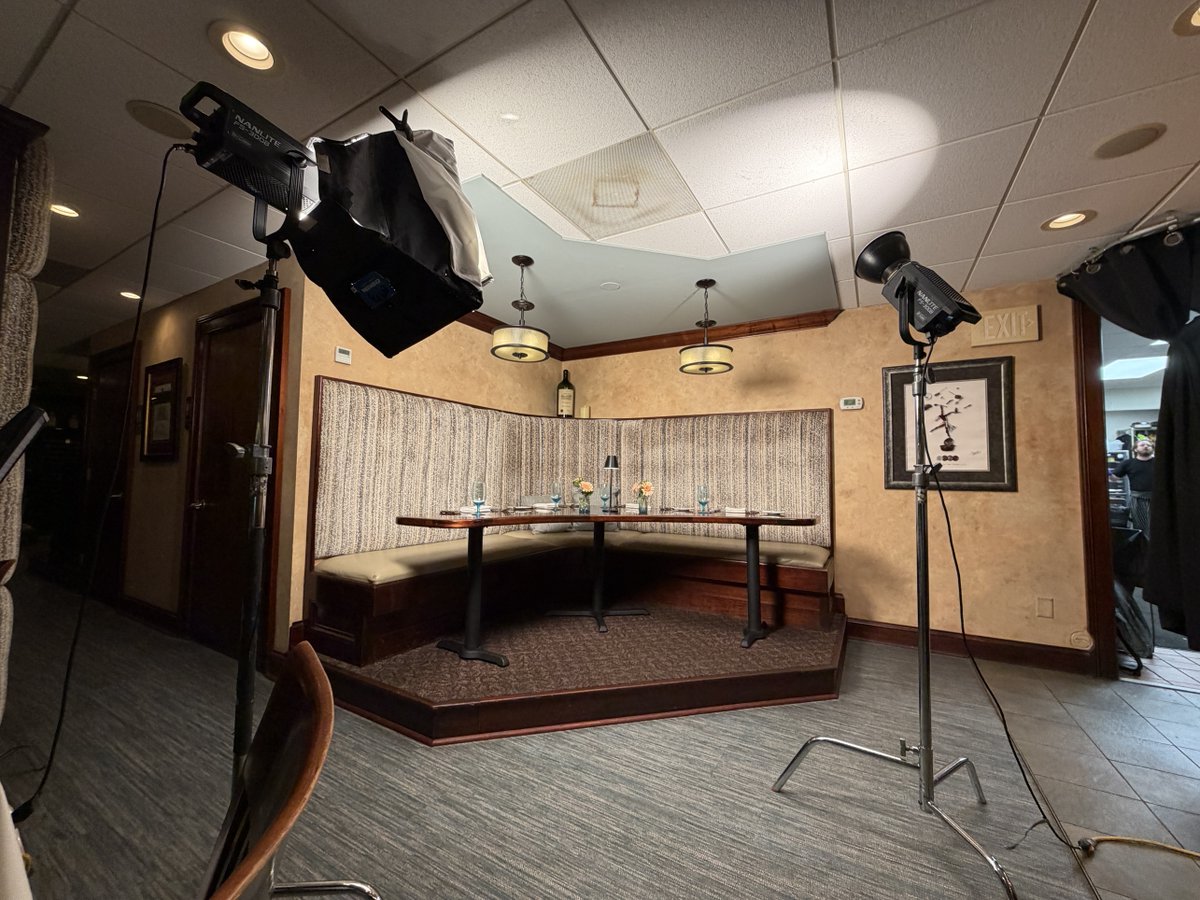 StudioCenter's tweet photo. Here’s a little behind-the-scenes look at how we set the table—and the lights—for a delicious shoot with our friends at Zoës Steak and Seafood.  🍽️📸 https://t.co/WCvb379uom