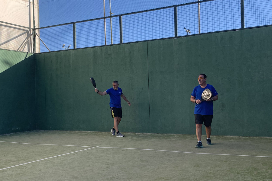 AbastGrup's tweet photo. El pasado 22 de septiembre reunimos a clientes, partners y representantes del equipo de Abast en el II Encuentro Deportivo ABAST en Madrid, una jornada que combinó deporte y networking entre profesionales de las #TIC. https://t.co/rsuhR1nFwm https://t.co/68SWsYt7U1
