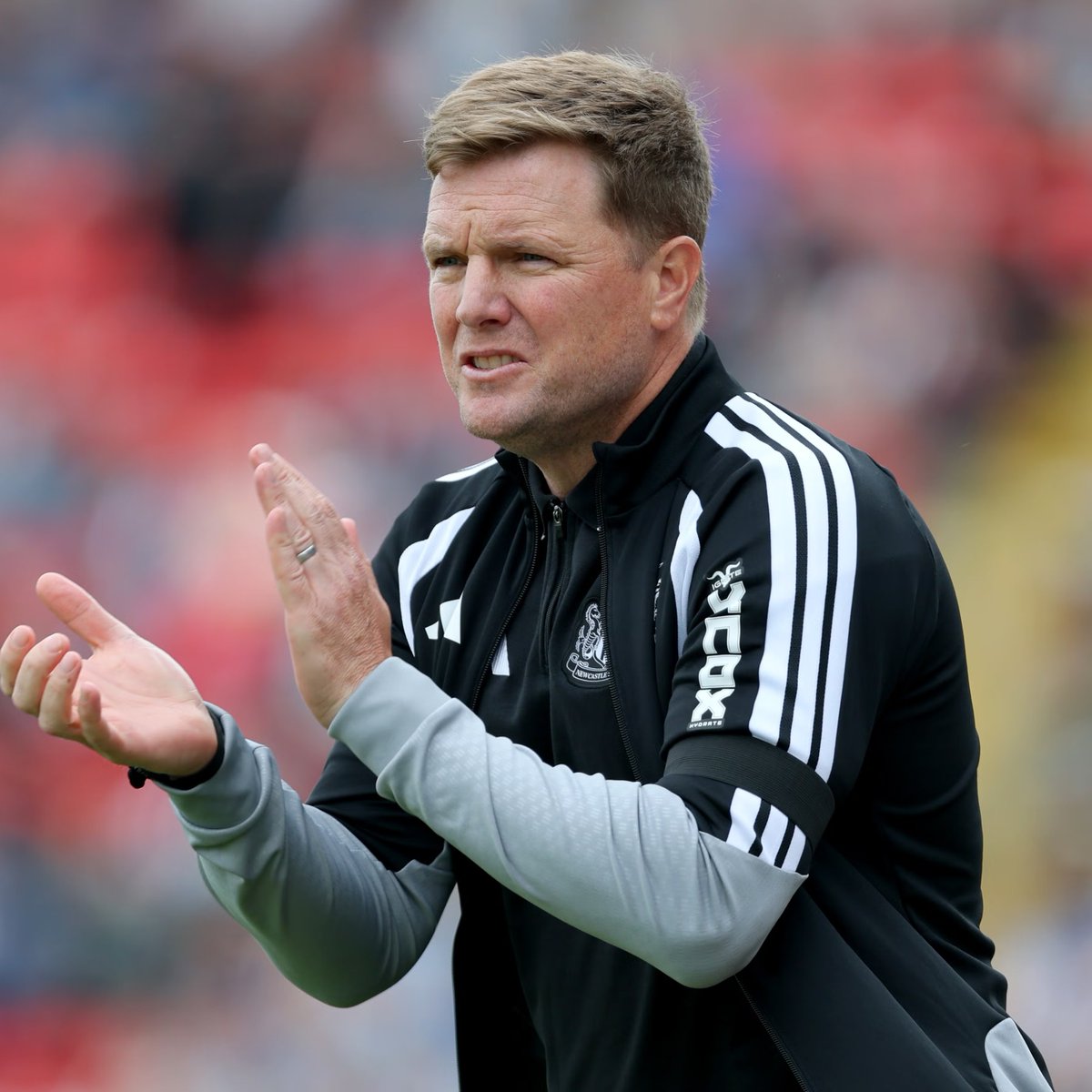 StretfordPaddck's tweet photo. 🚨 Dan Ashworth wanted to appoint Eddie Howe when Manchester United sacked Erik ten Hag in 2024, according to @LukeEdwardsTele today.

Others at United insisted Ruben Amorim was a better choice and Ashworth's time as sporting director at the Club ended shortly after.

#MUFC https://t.co/rj2Jcr1osw