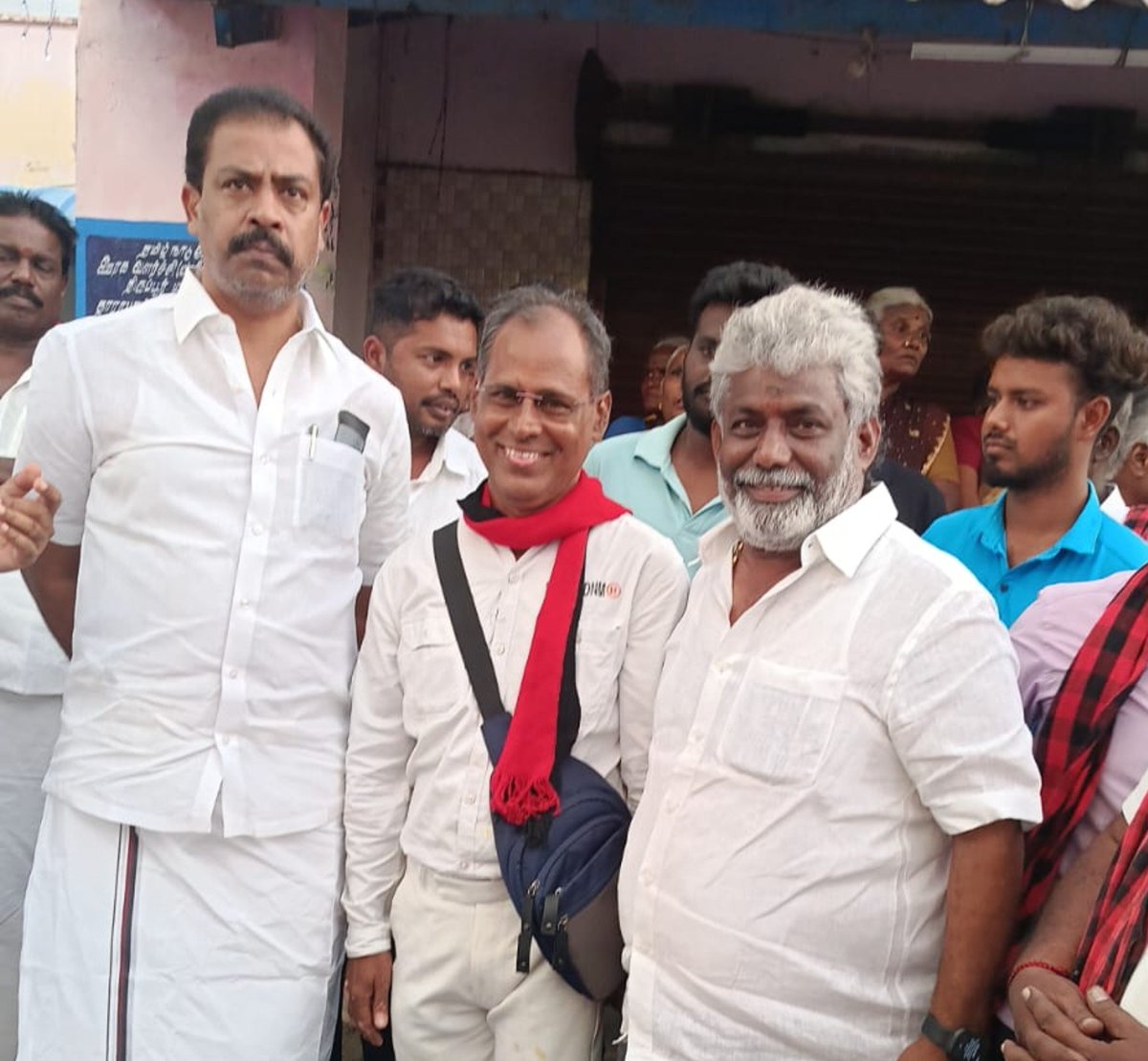 ushadevisundar's tweet photo. தாராபுரம் தொகுதி வெற்றிப் பயணத்தை நோக்கி...
#மணக்கடவு_தாராபுரம் 
28.09.26. https://t.co/4MjHl70Uxh
