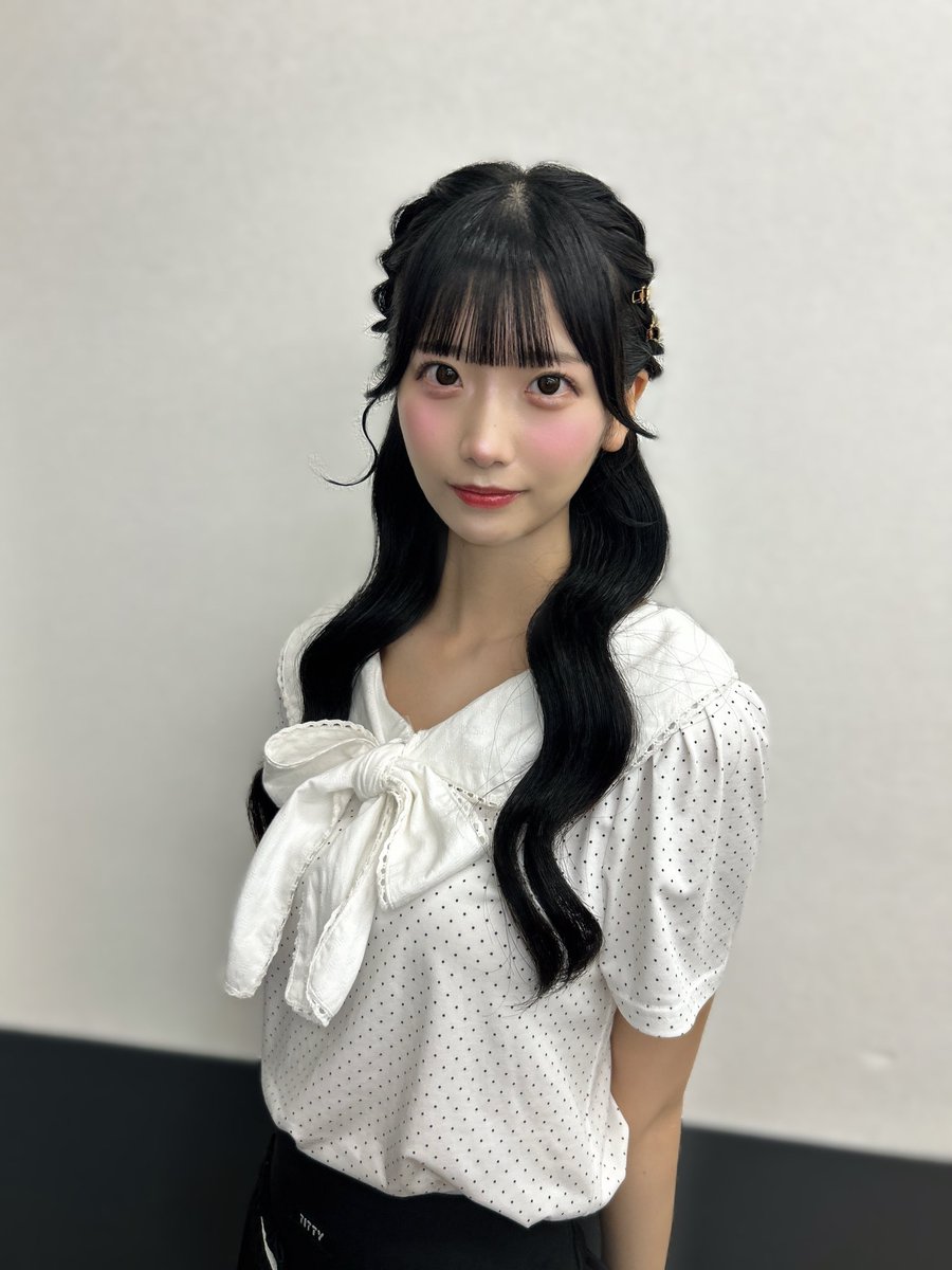 PtA_io's tweet photo. 『iCON DOLL LOUNGE 2026 ～ AUTUMN COLLECTION ～ 』
ありがとうございました🎀
Peel the Appleの岸上いおです🤍

可愛いお洋服着てLIVEできて楽しかった！
髪型もみんなに褒めて貰えて嬉しかったよーー♡
そして今日久々に会えた人とか初めましてしてくれた人ありがとう🙌🏻
#いおちゃんかわいいお 付けてツイートしてくれたらみるね✨️
また会えますようにー🙂‍↕️💞
