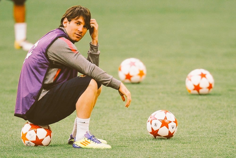 _Utdmtana's tweet photo. @MartienBall Maino at Manchester United https://t.co/Y62T6bqP1n