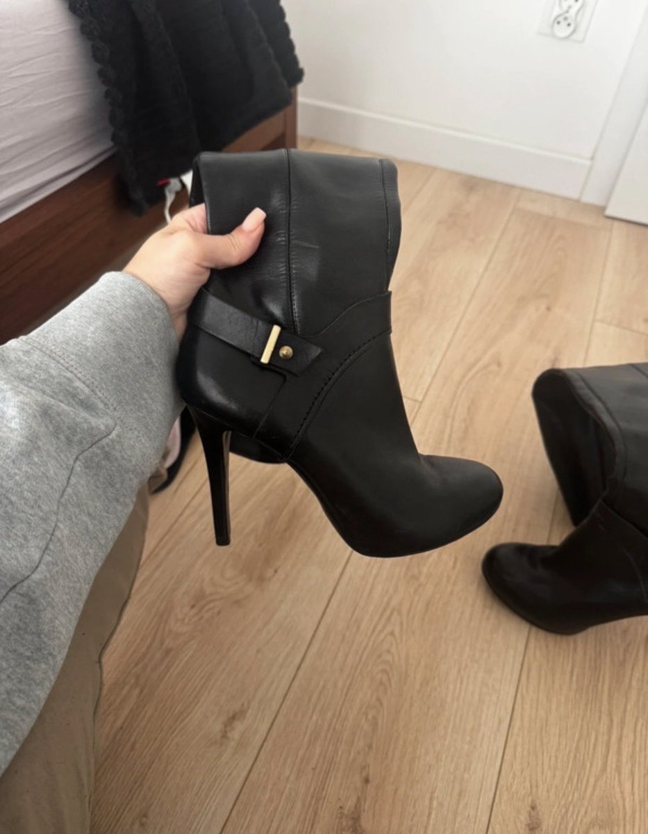 paylinaxx's tweet photo. Kto je chce? 😌 https://t.co/uM9NVfmniC