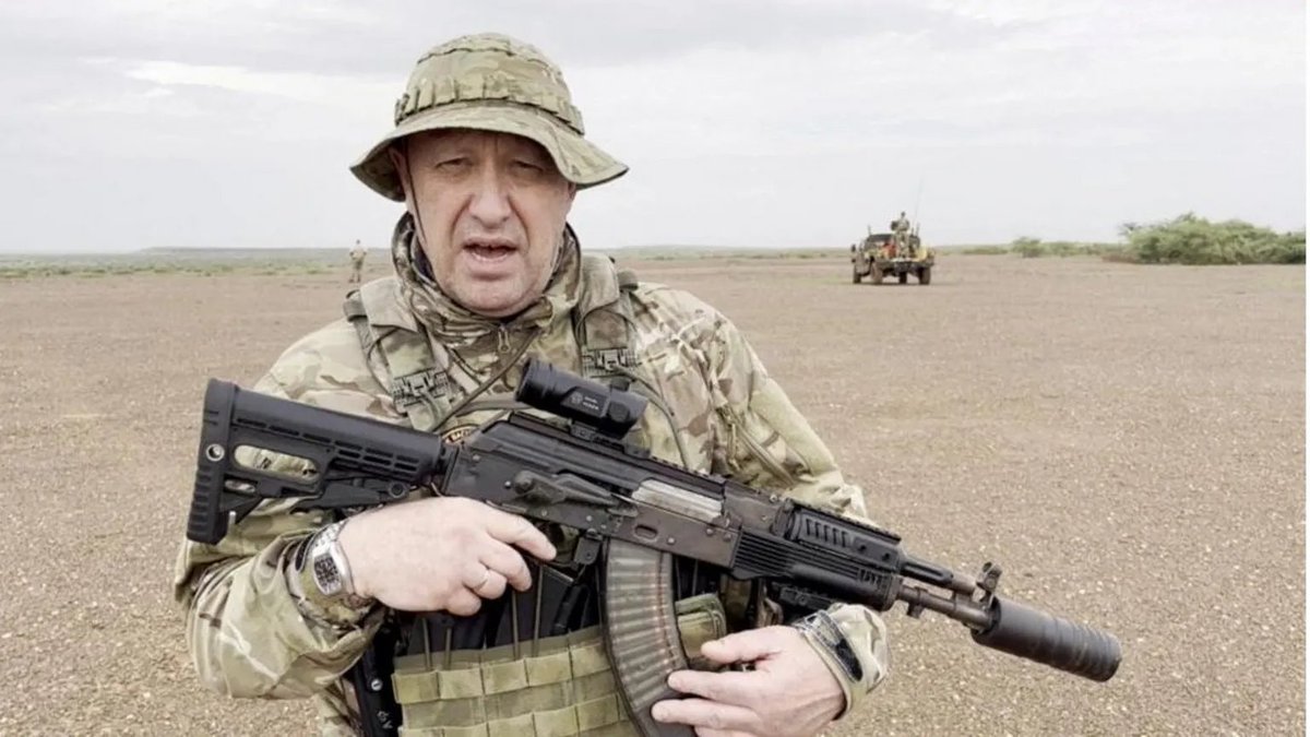 visegrad24's tweet photo. 🇷🇺🇲🇱 A former Russian "Wagner" PMC mercenary recounted how they used POWs as live training dummies and tortured people while serving with the Africa Corps in Mali.

The former mercenary said Wagner commanders brought in “captured terrorists” and used them as living mannequins.

“We would come to medical classes, they would bring a captured terrorist, tie a TNT charge to his leg, light it, and everyone would step back. Naturally, his leg would get blown off, and the instructors would scream at us to start providing him medical help,” said the former mercenary.

A video of his interrogation and the full article have been published on Telegram:
https://t.co/GvX9jZFSKs