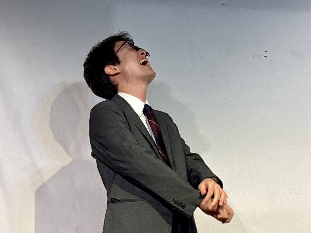 cidercider___'s tweet photo. 月曜夜のネタと企画のライブ。オープニングはオクムラさんと承子クラーケンさん。オクムラさんがお菓子作りを本当に楽しみにしていて微笑ましかった。承子さんの平場も大好き。 https://t.co/av7nDl3TKh