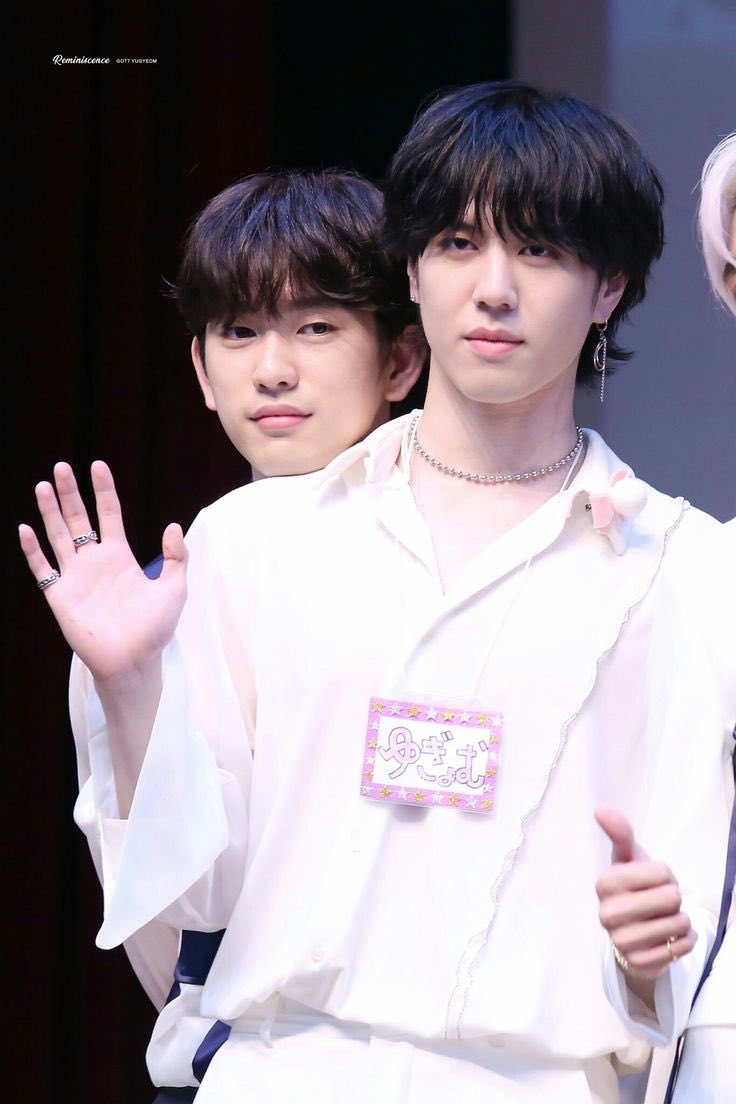 jingyeomoldpics's tweet photo. the cutest https://t.co/MGOt9ncbQ3