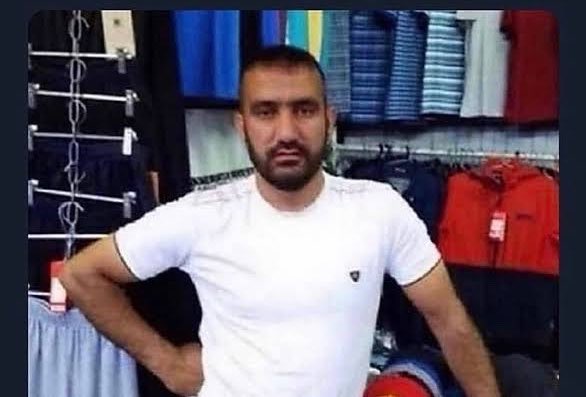 maisonbisson's tweet photo. @Salih1907_35 değil https://t.co/Lf9Fslod2J
