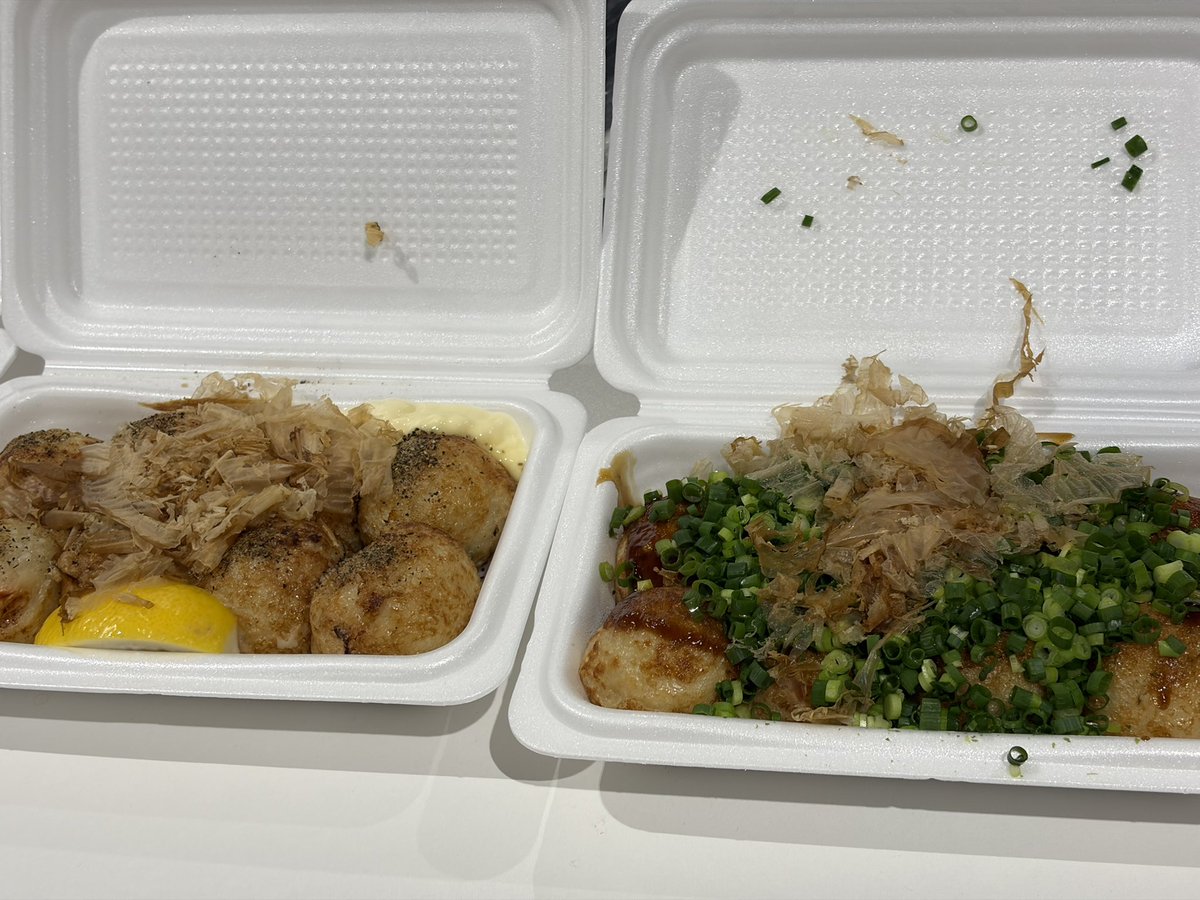 sawayakagoro's tweet photo. Juice=Juice タコちゃんこと
工藤由愛ちゃん
22歳のバースデーイベント!!

タコちゃんリアルBDの当日
本当に沢山のタコフレ達が来てくれて
めちゃめちゃ嬉しそうでした(^^)

すごく多忙な中でも“笑顔”と“挨拶”を忘れないタコちゃん素晴らしい。
良い歳になりますように!!

さわやか五郎
#juicejuice https://t.co/RFBN1UW3ym