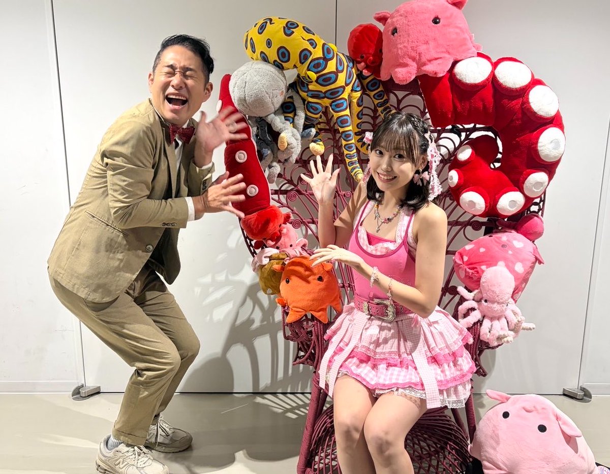 sawayakagoro's tweet photo. Juice=Juice タコちゃんこと
工藤由愛ちゃん
22歳のバースデーイベント!!

タコちゃんリアルBDの当日
本当に沢山のタコフレ達が来てくれて
めちゃめちゃ嬉しそうでした(^^)

すごく多忙な中でも“笑顔”と“挨拶”を忘れないタコちゃん素晴らしい。
良い歳になりますように!!

さわやか五郎
#juicejuice https://t.co/RFBN1UW3ym