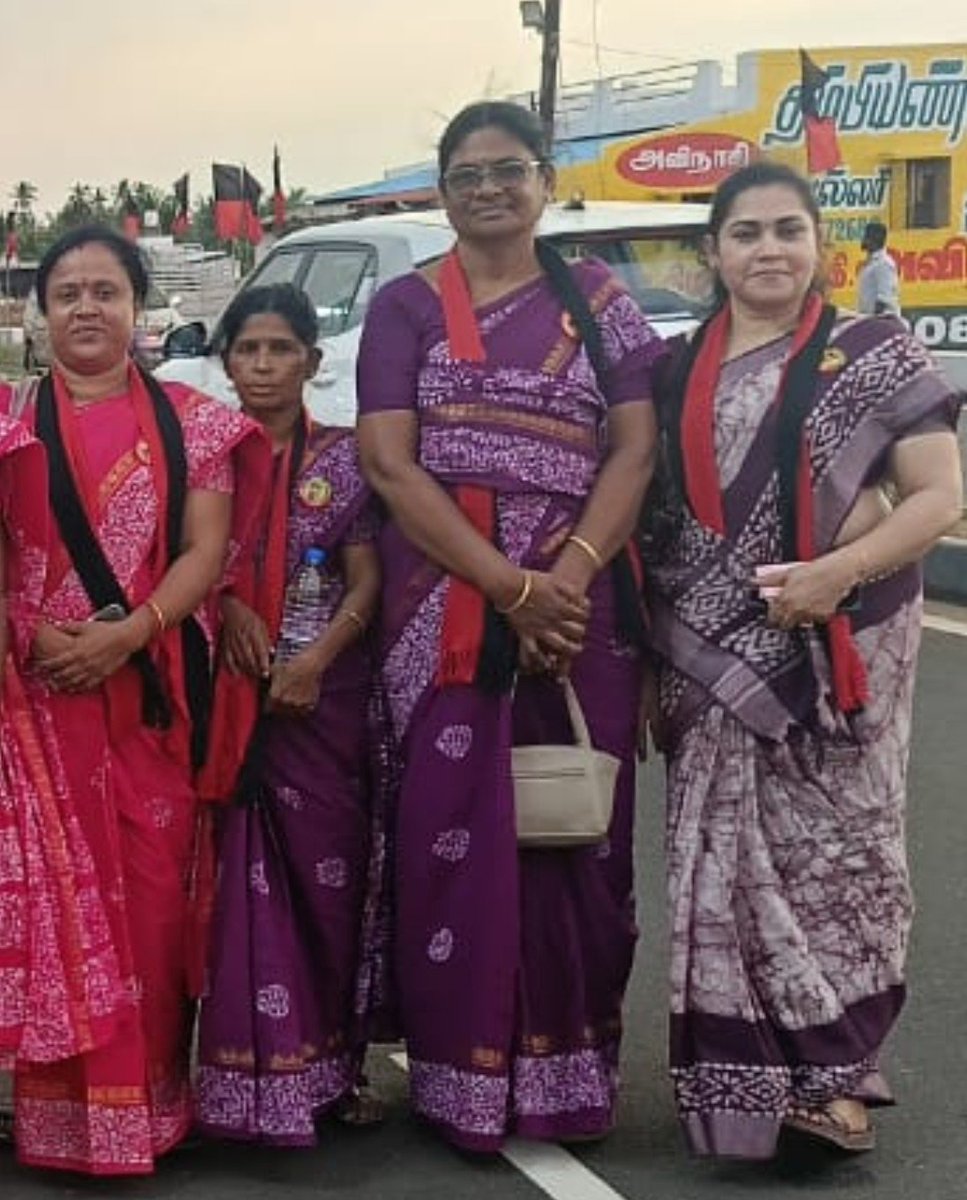 ushadevisundar's tweet photo. #திண்டுக்கல் மாநகர மகளிர் அணி மற்றும் தொண்டரணியினர் தாராபுரம் தொகுதி வெற்றிப் பயணத்தை நோக்கி...
 #மணக்கடவு_தாராபுரம்
28.09.26. https://t.co/B8n3tecVX9