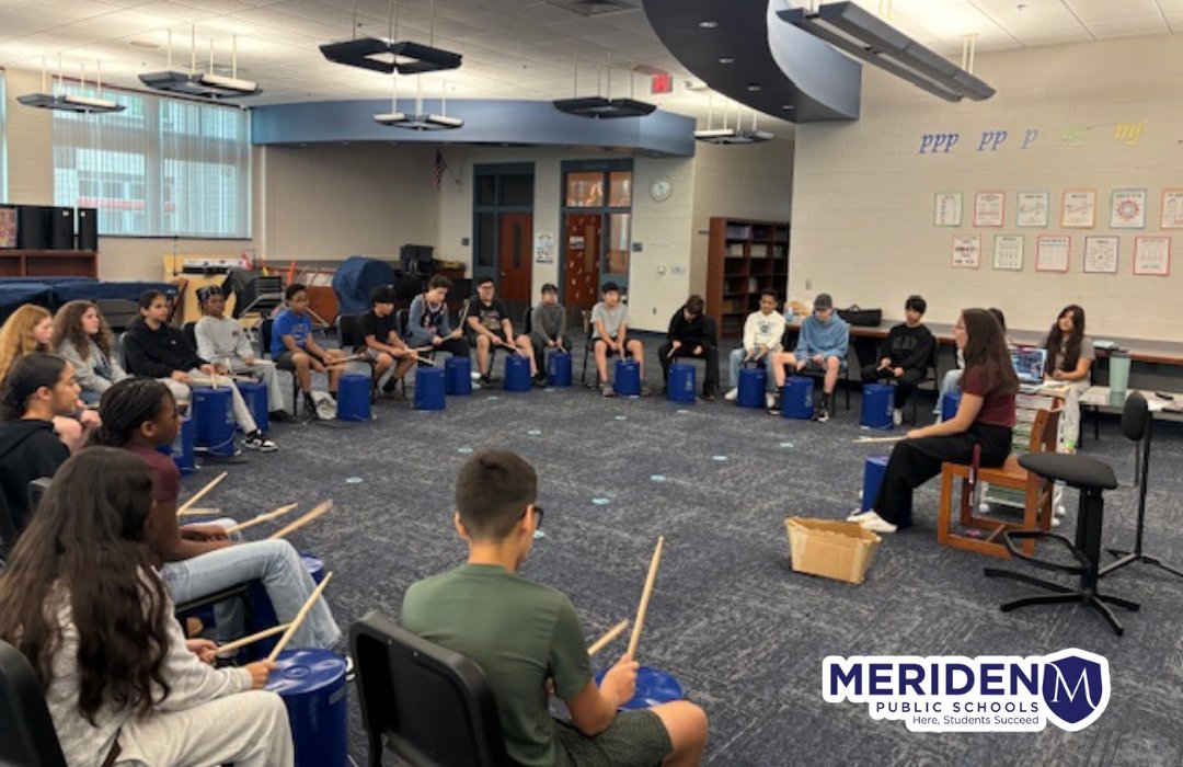 MeridenK12's tweet photo. 🎵 Making noise and building rhythm at Edison Middle School’s new Performing Arts Center! Students in Applied Music are enjoying hands-on learning with “drum buckets” under the guidance of new music teacher, Ms. Corsetti. Welcome to EMS!

📸 Photo Credit: Principal Lyons-Barton https://t.co/pqIyptrCTZ