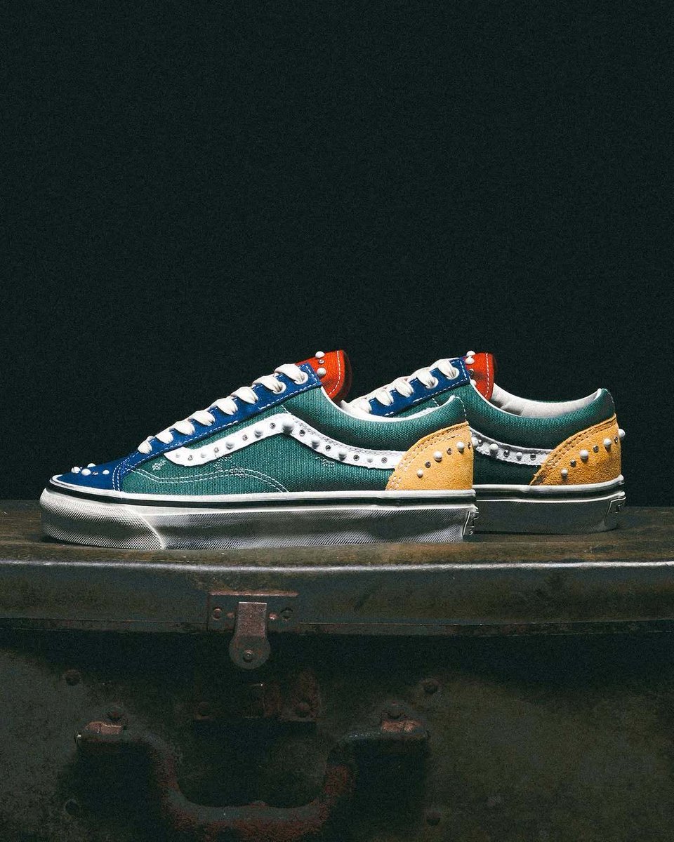 JustFreshKicks's tweet photo. Vans Old Skool 36 Pearlized “Yacht Club” (2026) 🎨 https://t.co/pcyBYdQg4x