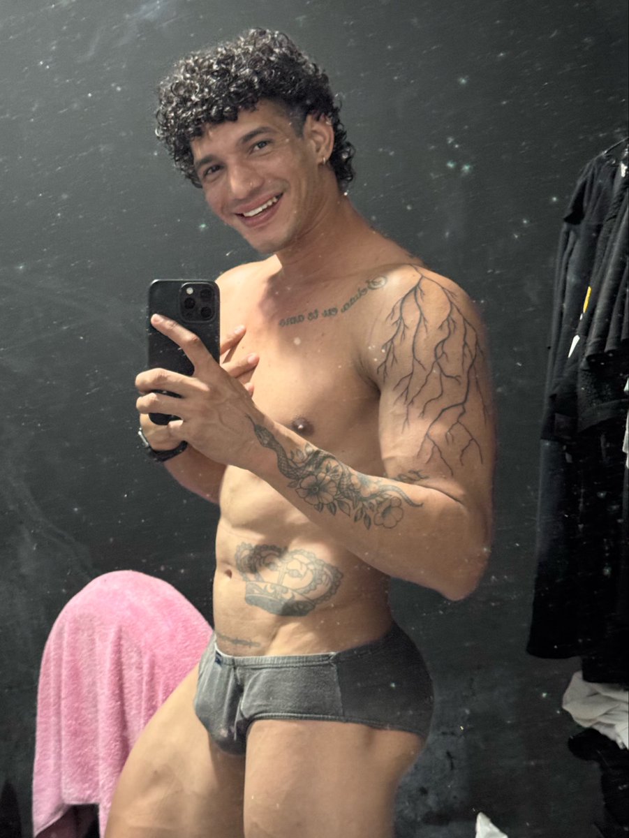ramonoficialoff's tweet photo. Risquei 👅 https://t.co/LQ9eV9UYJn