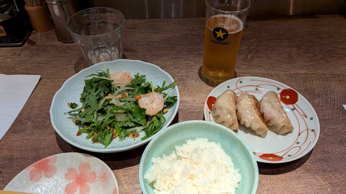 yuki_snark8's tweet photo. シフト変更で今日明日と急な2連休。
今日は整体とヘッドスパのハシゴしてちょい飲みしてきたw https://t.co/abGQM33V3I