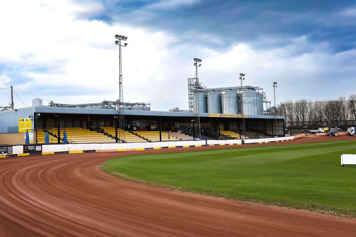 newspostleader's tweet photo. Berwick Rangers suffer heavy 7-1 cup defeat against Airdrieonians https://t.co/JH7KjHHqIb https://t.co/97gxu3NgLR