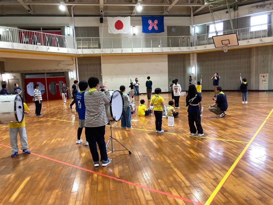 hiro29291129's tweet photo. 宮城県連盟 名取第1団 カブ隊です。
秋キャンプを行いました。
🏕️🌾🥁🚩🎵🫡⚜️
https://t.co/JOhefdxpdg
#ボーイスカウト #カブ隊 #カブ隊活動 #ボーイスカウト活動 #boyscout #キャンプ #秋キャンプ  #鼓隊演奏 #鼓隊練習 #フラッグ演技 https://t.co/SdRZuQS9R2