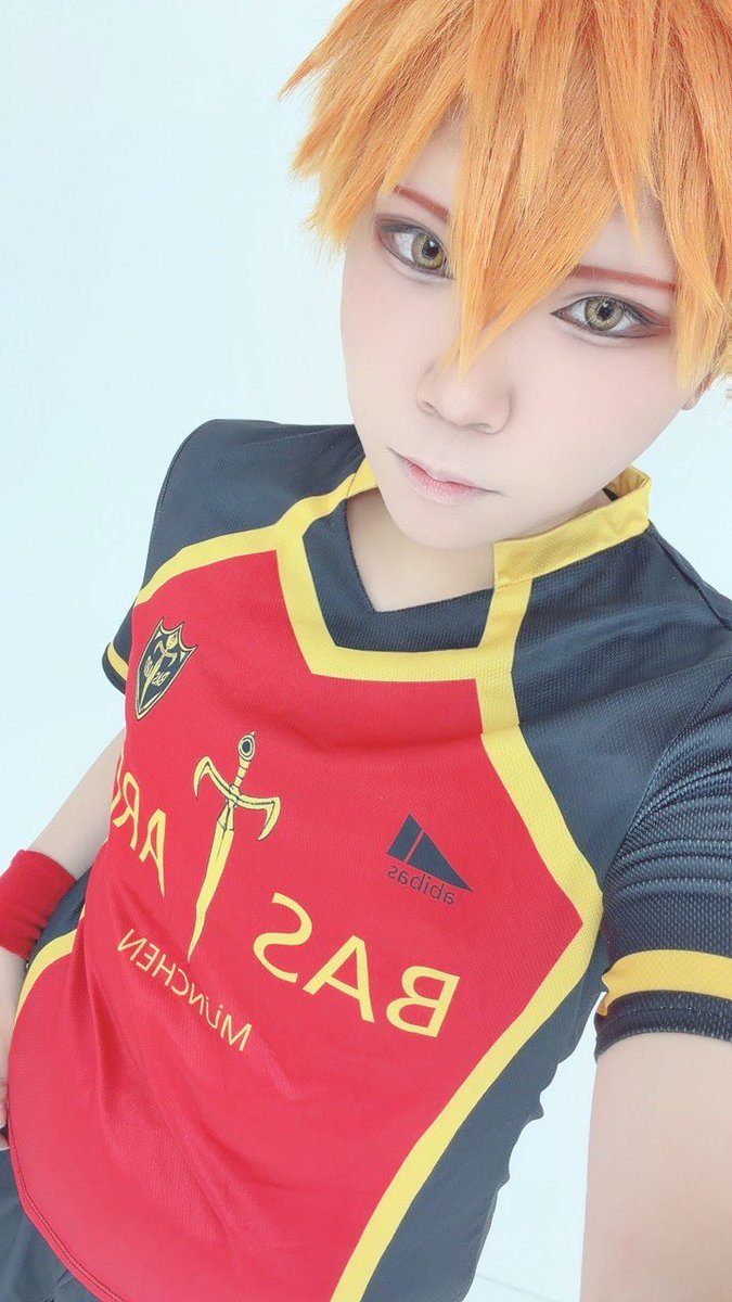 Ritsu_cos35's tweet photo. ※コスプレ
素敵な併せにくにがみで参加させてもらいました✨
BM揃ってて幸せ空間だった🥹💕
#0926みあが考えた最強のBM併せ https://t.co/zHMKFTHlm4