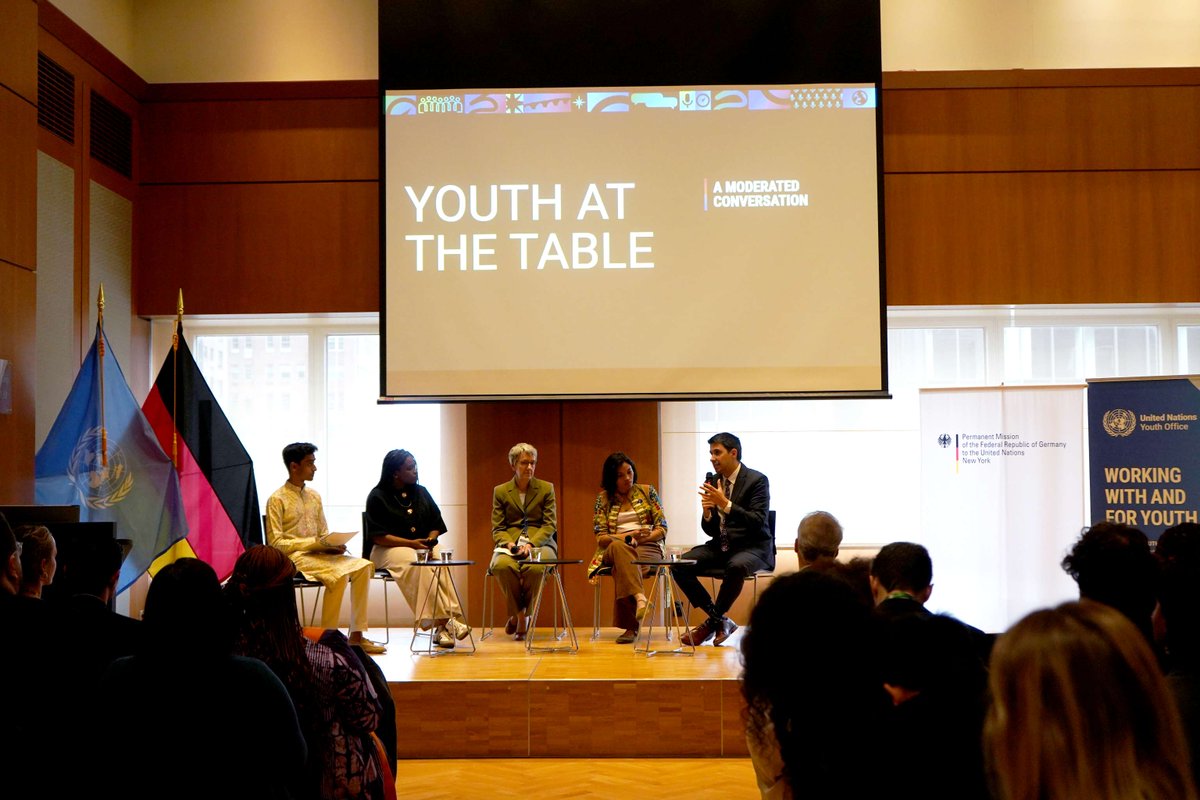 UNYouthAffairs's tweet photo. Last week, the UN Youth Office and @GermanyUN brought Member States, partners and young people together to discuss the first-ever UN Youth Townhall.

A full room, a rich exchange and plenty of interest in joining us in Heidelberg in December 🇩🇪

#UNYouthTownhall #YouthLead https://t.co/Y6SRoxHcfe
