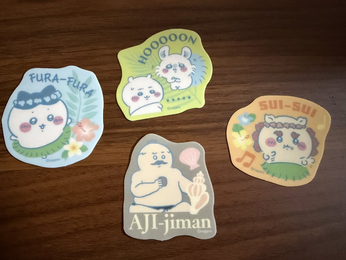 aermkitty's tweet photo. ちいかわ　ダイカットステッカー

【求】１枚目

【譲】２枚目

郵送での交換希望です🙇🏻‍♀️ https://t.co/gdgsyFR1R8