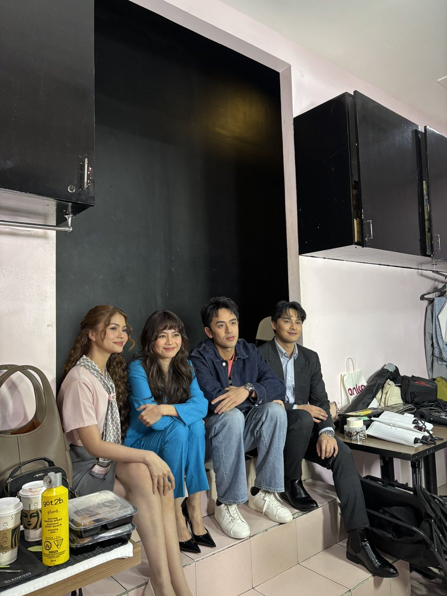 mavsalpanoso's tweet photo. πβ¨
#FightForMyWay #FightForMyWayPH #AshtineOlviga #DavidLicauco #AubreyCaraan #MccoydeLeon https://t.co/tUwMk22gkR