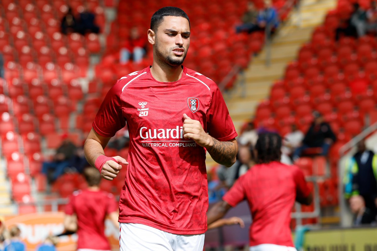 paulm_davis's tweet photo. - New time frame for injured #rufc pair George Sebine and Klaidi Lolos.    

- Why Alex Bruce chose to leave a place on the bench empty against Crewe.    

- And praise for one of the summer signings.

https://t.co/T2rkfUD7em https://t.co/jYzpkq8X3h