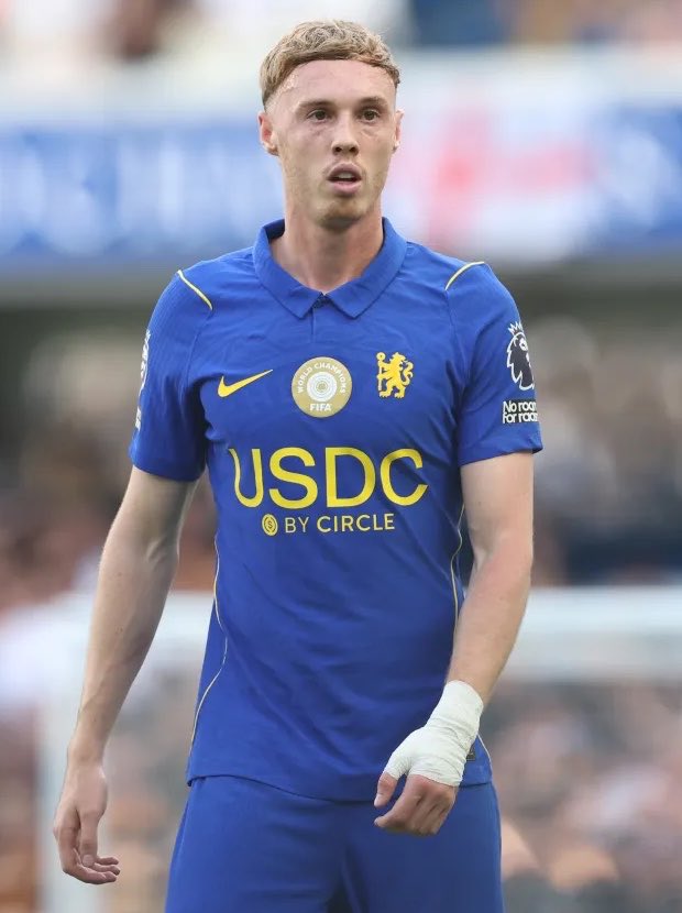 blueVillain_'s tweet photo. We signed Cole Palmer in 2023 when we had the option to sign Mohammed kudus when he was at the top of his game. And most of us Chelsea fans were furious about the signing. 
But now when I look at the career of the two players, you will realize that we got a better deal for cheaper prize.