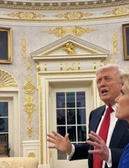 KBAndersen's tweet photo. Our gold-crazed gangster president kidnapped and took over for Venezuela’s gangster president, had his business partner immediately fly out with a half ton of gangster gold and bring 10 bars to a little party across from the Oval Office for Trump to ogle. https://t.co/Qmo1xoXZeo https://t.co/lbQ8thvCCJ