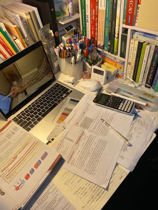 DeaStudy's tweet photo. Passou o ano todo sem ver quase nada de filosofia ou quer dar um revisada? Vem dar uma olhada nesses resumos  

𓀤[ #studytwt | #studytwtbr | #thread ]𓀥 https://t.co/Eu1oTu9h7M