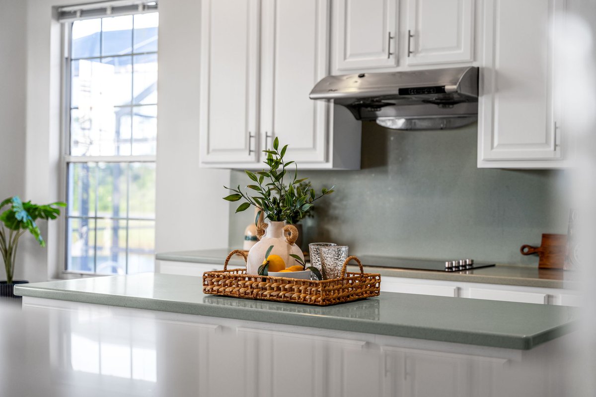 ariawilliamsved's tweet photo. Vacant homes can feel cold and uninviting. We transform empty spaces with light, warmth, organic wood tones, layered textures, and modern coastal style, helping buyers envision their future home. Serving all of Brevard County. https://t.co/be0IQGltDh