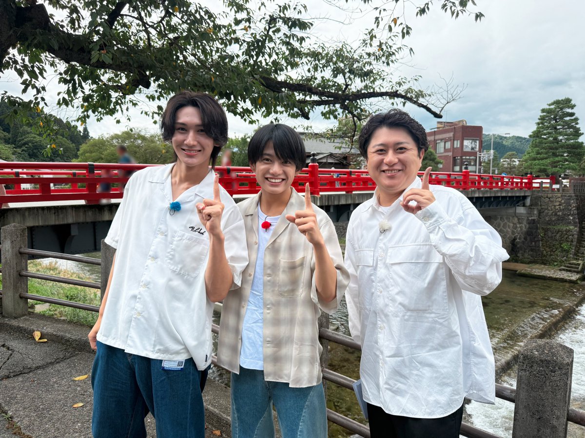 dodesuka_6ch's tweet photo. ロケに全力で挑むAmBitiousメンバーへ、
ぜひ応援リプをお願いします✨

あす（9/29）放送の #ドデスカ！ 📺

関西ジュニア #AmBitious の
#真弓孟之 さん、
#大内リオン さんが出演❤️💙
@jr_official_X

Instagramでは
撮影の裏側動画🎞️を公開中☺️ https://t.co/ww8KEzElMw