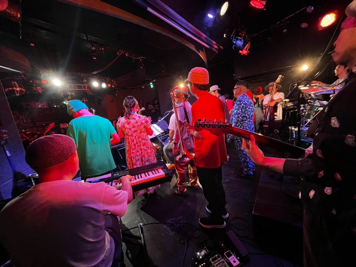 thekingstompers's tweet photo. 2026.9.26
beat sunset presents
round &amp; round 
at Sapporo BESSIE HALL

ありがとうございました！！
皆さんと最高の空間で最高の時間を過ごせました！
beat sunset 20周年おめでとうございます👏
下北沢でもよろしくお願いします☺

次のツアーは名古屋へ！！ https://t.co/4vemBRI6qC