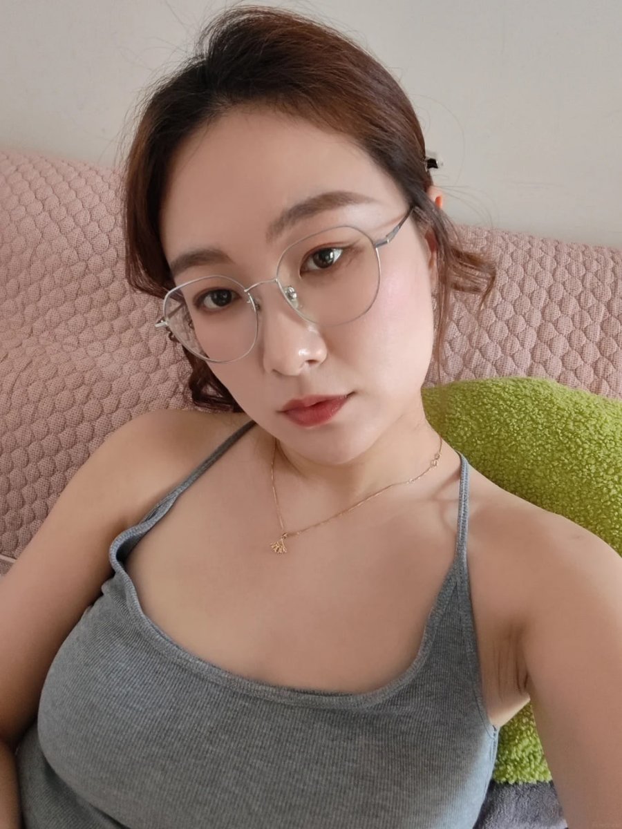 MrInsaneinside's tweet photo. 帮朋友问一下有在X当天认识就去开放的吗？这样正常吗？ https://t.co/pfwTH3lWG4
