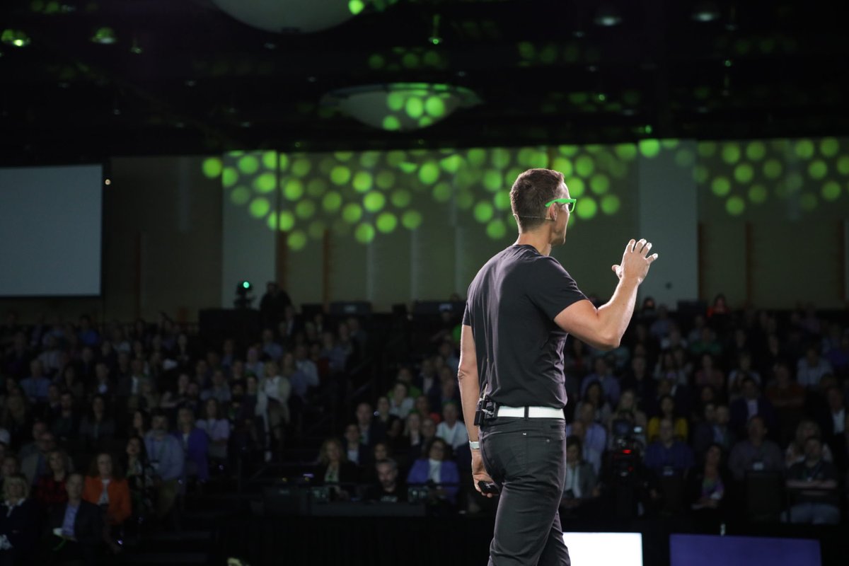 KennethHitchner's tweet photo. 15 Leadership Keynote Speakers to Consider for Corporate Events in 2027 https://t.co/xn05Pxejtm https://t.co/E5zZfcveVW
