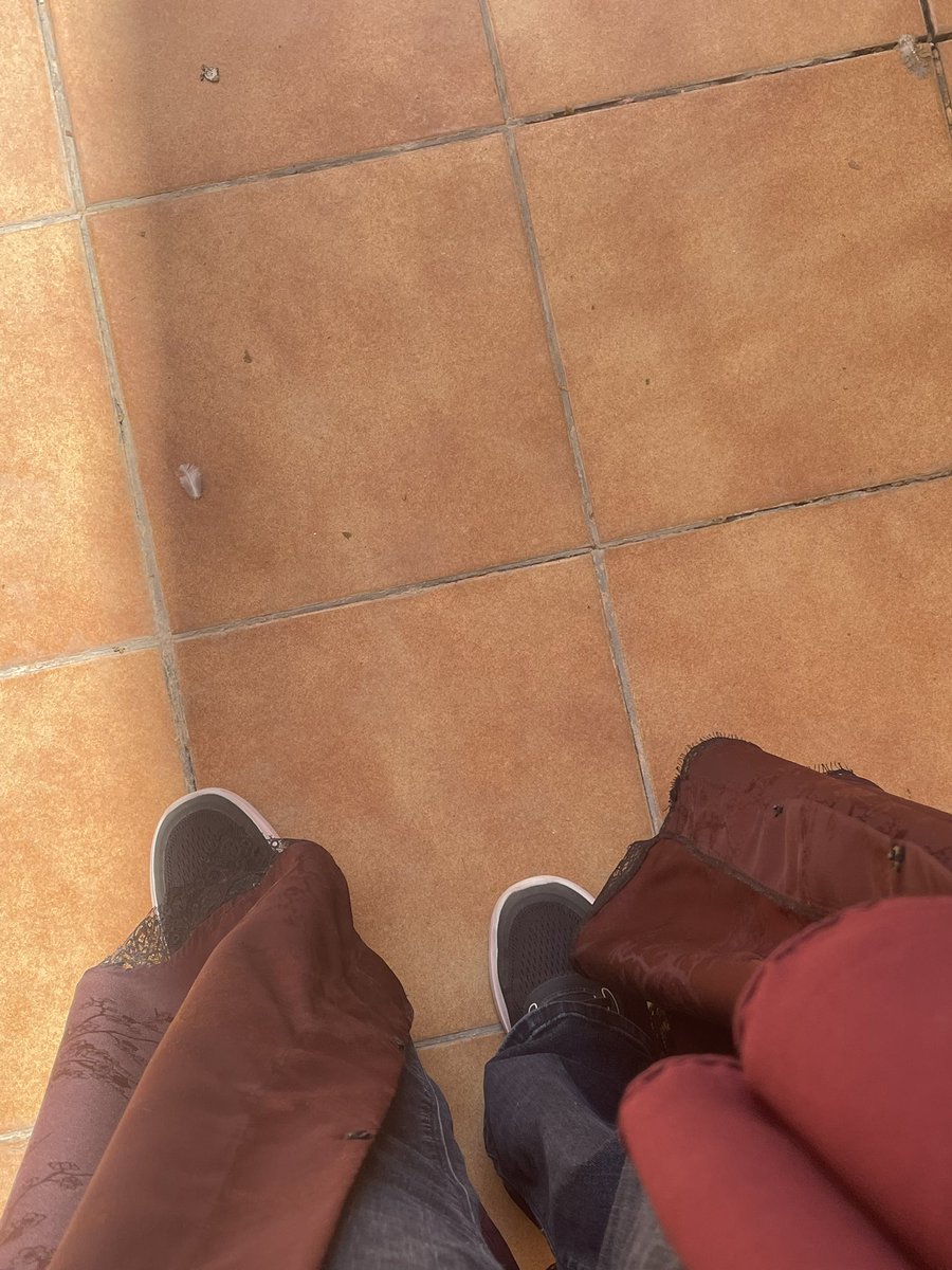 Laysstudycenter's tweet photo. Monday fit 🦥 https://t.co/X377d8QpO5