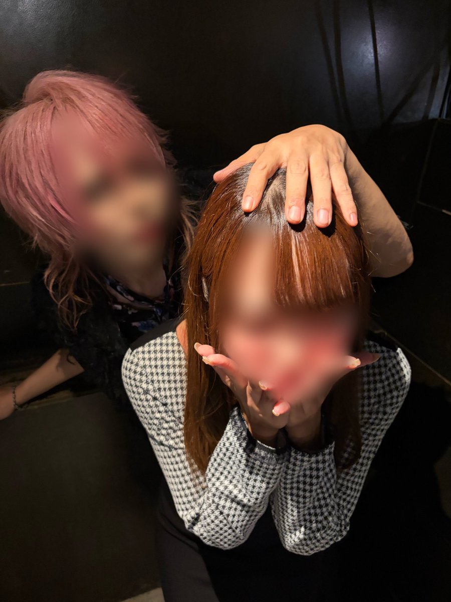 gackt1020's tweet photo. レッドカーペット💌🍓🎀💗 https://t.co/Y0mmuEItEy