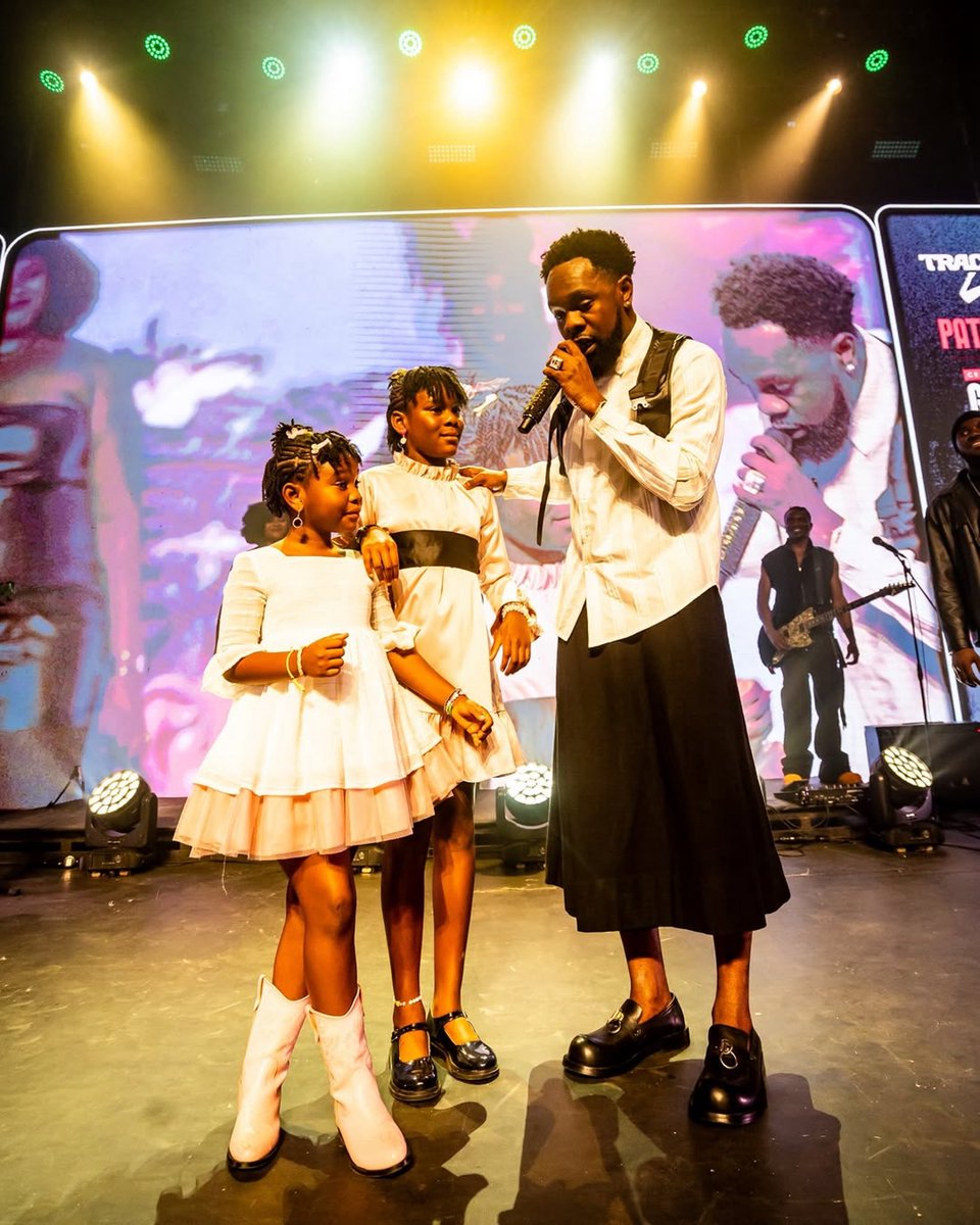 patorankingfire's tweet photo. My girls came to the office ❤️
Big Ups @tracewestafrica https://t.co/wfBJNuO9vn